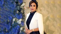 استایل شیک شبنم قلی خانی در دبی؛ ترکیب باکلاس پیراهن زرد و شلوار مشکی