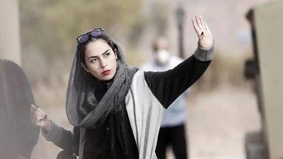 بیوگرافی نازنین بیاتی بازیگر سریال تاسیان + زندگی شخصی و عکس‌ها و فیلم‌ها