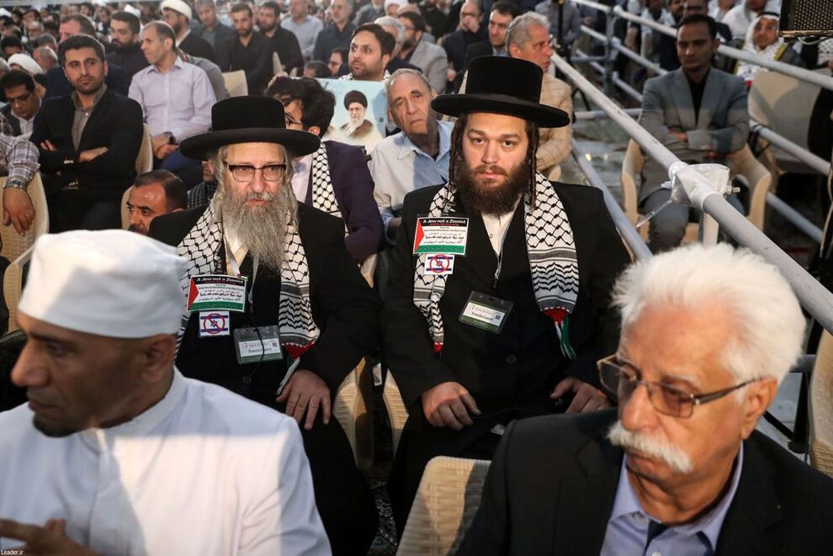 تماشا کنید| احساساتی شدن ‌خاخام یهودی پس از شنیدن بیانات رهبر انقلاب
