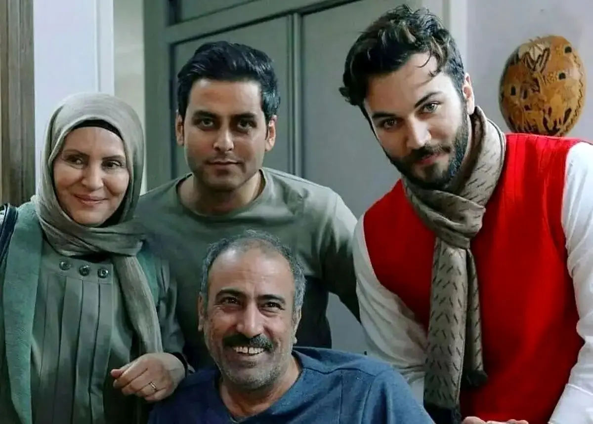 سفر زمان | سلفی «مهرداد میناوند» و «محمد علی» (سریال آنام) و کامبیز دیرباز سال 98