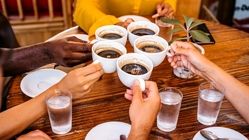 از نظر پزشکان مقدار مجاز قهوه در روز چه قدر  است؟