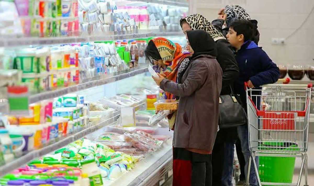 اتاق اصناف؛ کمبود کالا نداریم، مردم ذخیرهسازی نکنند
