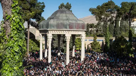 فال حافظ امروز پنجشنبه ۲ مهرماه ۱۴۰۵