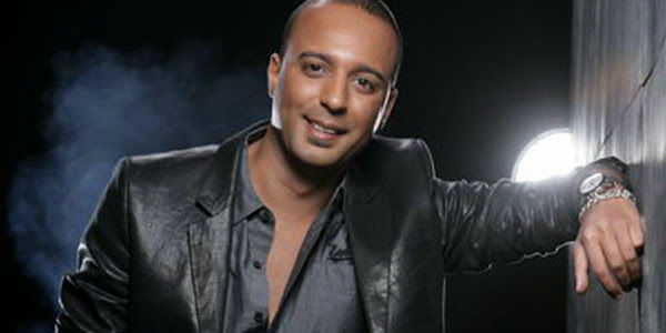 بیوگرافی آرش خواننده 