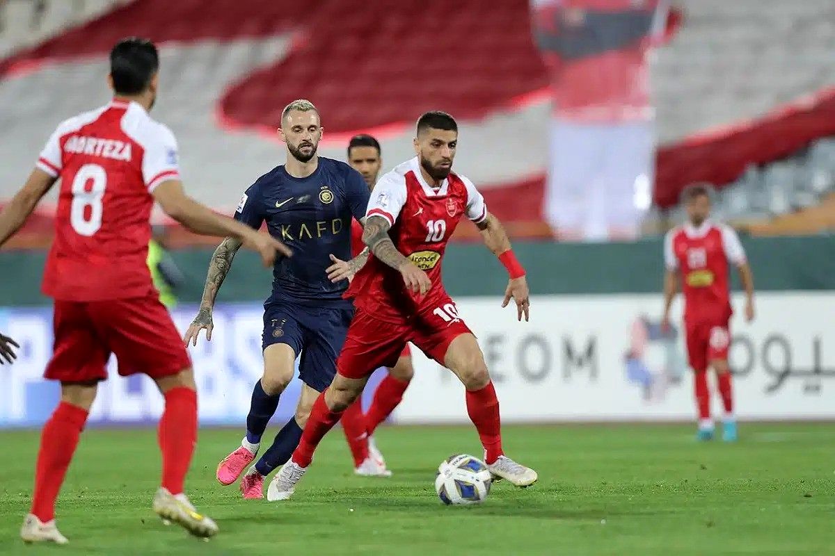 پوستر جنجالی؛ النصریها ستارههای لوگوی پرسپولیس را حذف کردند