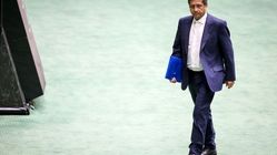 همتی: همه نمایندگان مجلس رشوه بگیرند!