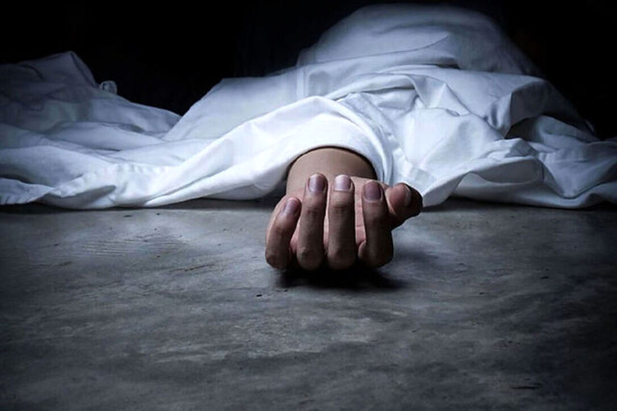 مردی زنش را با گرز به قتل رساند