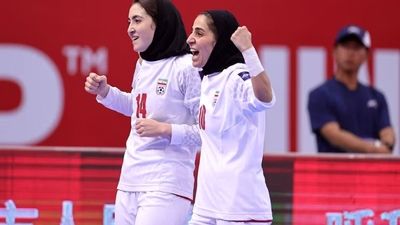 حمایت سرمربی بزرگسالان از تیم نوجوان؛ مظفر در مرکز ملی فوتبال