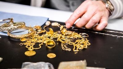 قیمت طلا امروز ۱۵ اردیبهشت ۱۴۰۴؛ طلا گارد صعودی گرفت