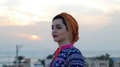 نازنین بیاتی خوشتیپ‌تر از همیشه در یک شب‌نشینی