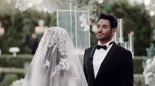 رونمایی از عروس زیباروی رضا گلزار با تاج و تور / آیسان شبیه فرشته ها شده