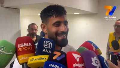 رضایی: فقط روی اشتباهات خودمان به پرسپولیس باختیم؛ برای قهرمانی بستن تیم را دوست دارم