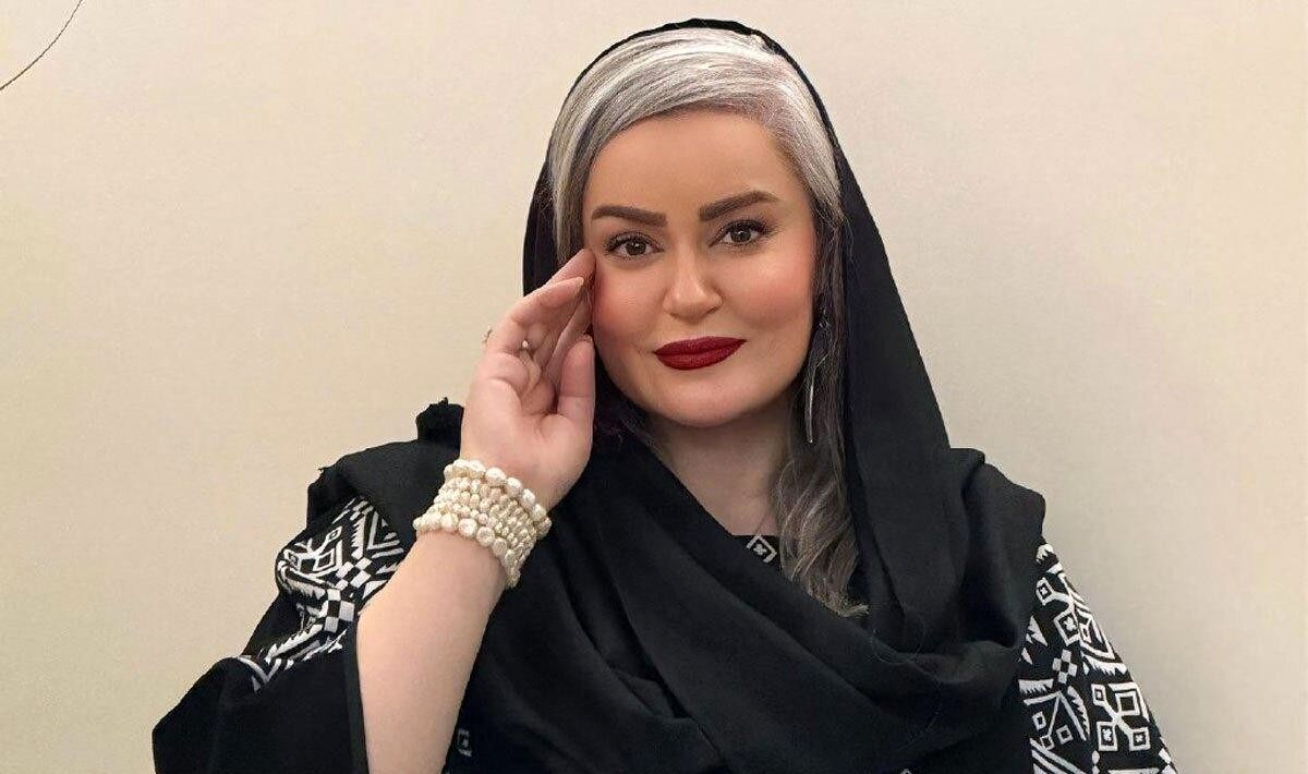 دکوراسیون متفاوت خانه نعیمه نظامدوست؛ وقتی چهرهاش روی مبلمان نقش میبندد