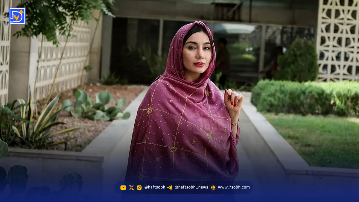 استایل نوستالژیک خاطره حاتمی در کنسرت محسن ابراهیم‌زاده + عکس