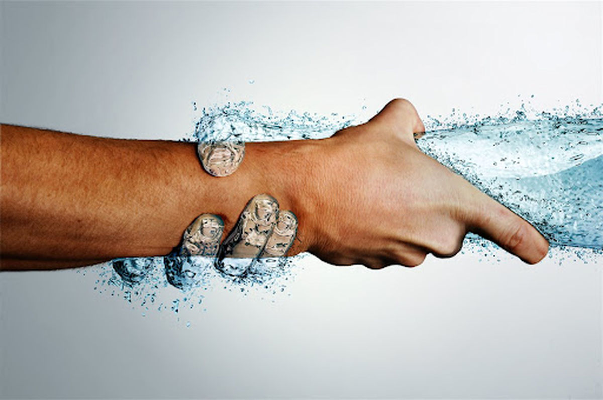 کمآبی عامل پنهان سردردهای شما