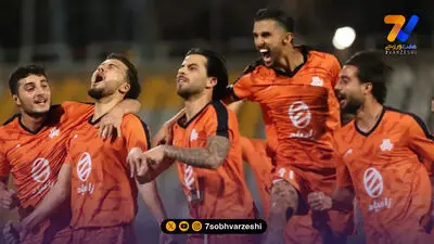 پیروزی سایپا مقابل مس کرمان؛ نارنجی‌ پوشان صدرنشین شدند!