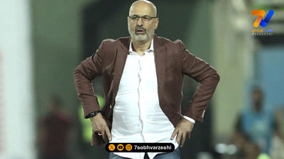 چرا سرمربی استقلال، سیدحسین حسینی را جواب کرد؟