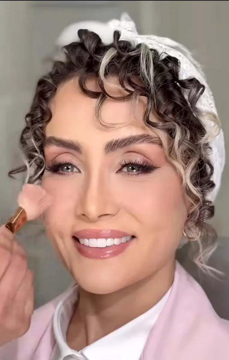 حدیث فولادوند با تم صورتی 1