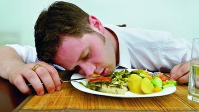 با این خوراکی‌ها به جنگ گرمازدگی بروید