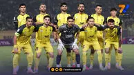 پسته خوری عارف حاج عیدی در آستانه سفر سپاهان به رفسنجان! +عکس