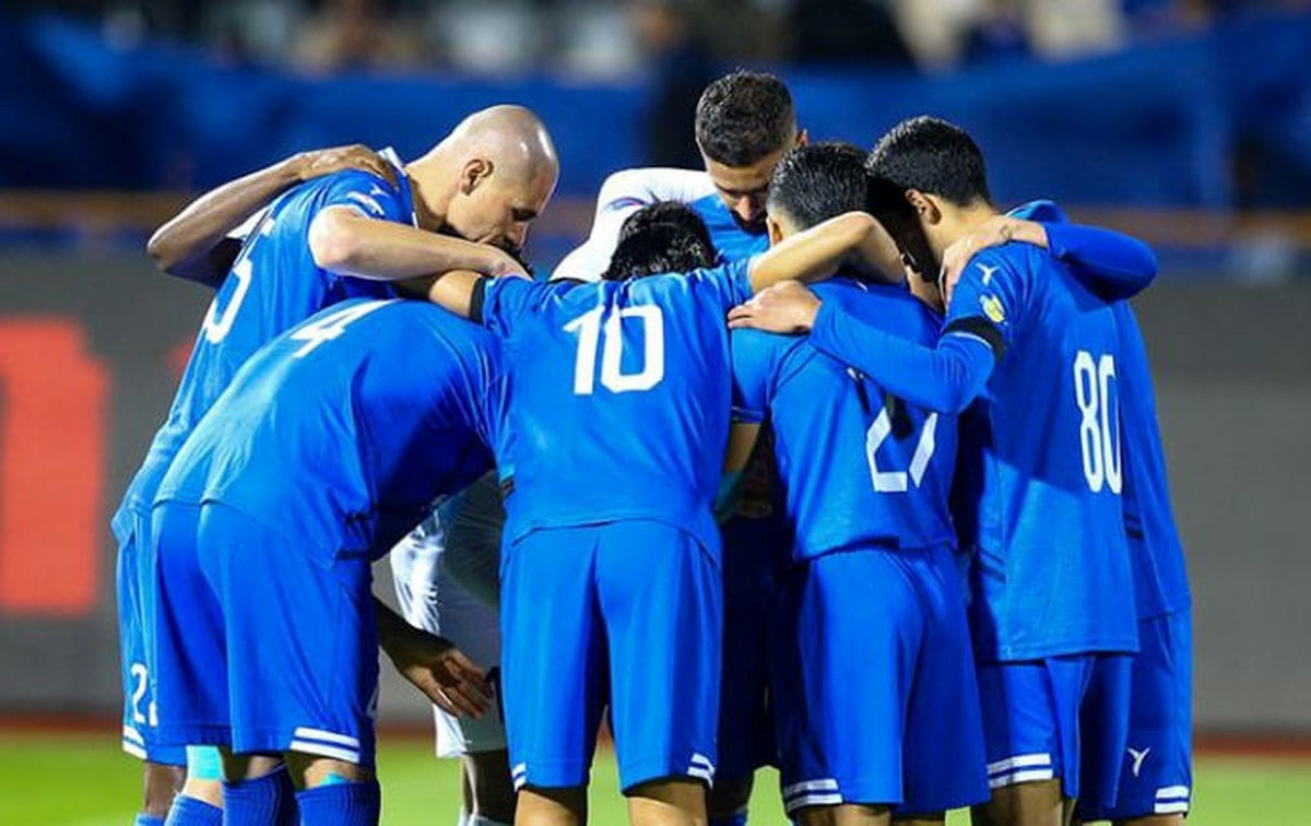 استقلال و النصر با همان پیراهنهای همیشگی