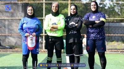 عکس روز| دورهمی شبانه مرجانه گلچین، نسیم ادبی، بهاره رهنما و کمند امیرسلیمانی