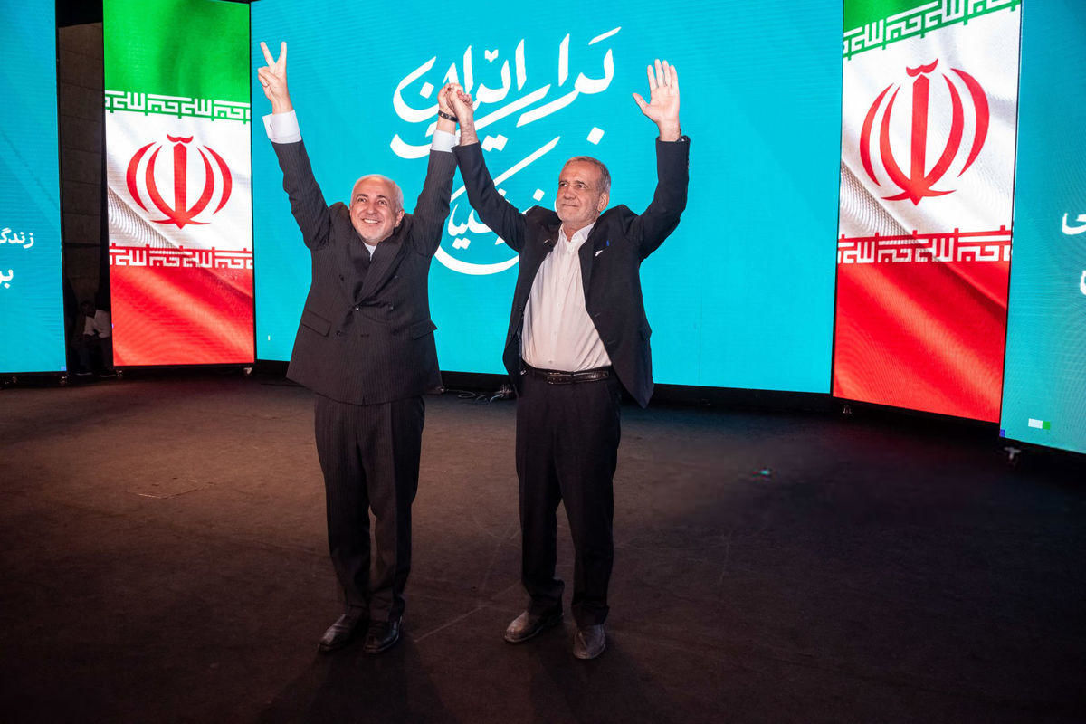 تماس تلفنی پزشکیان با ظریف بعد از استعفا 