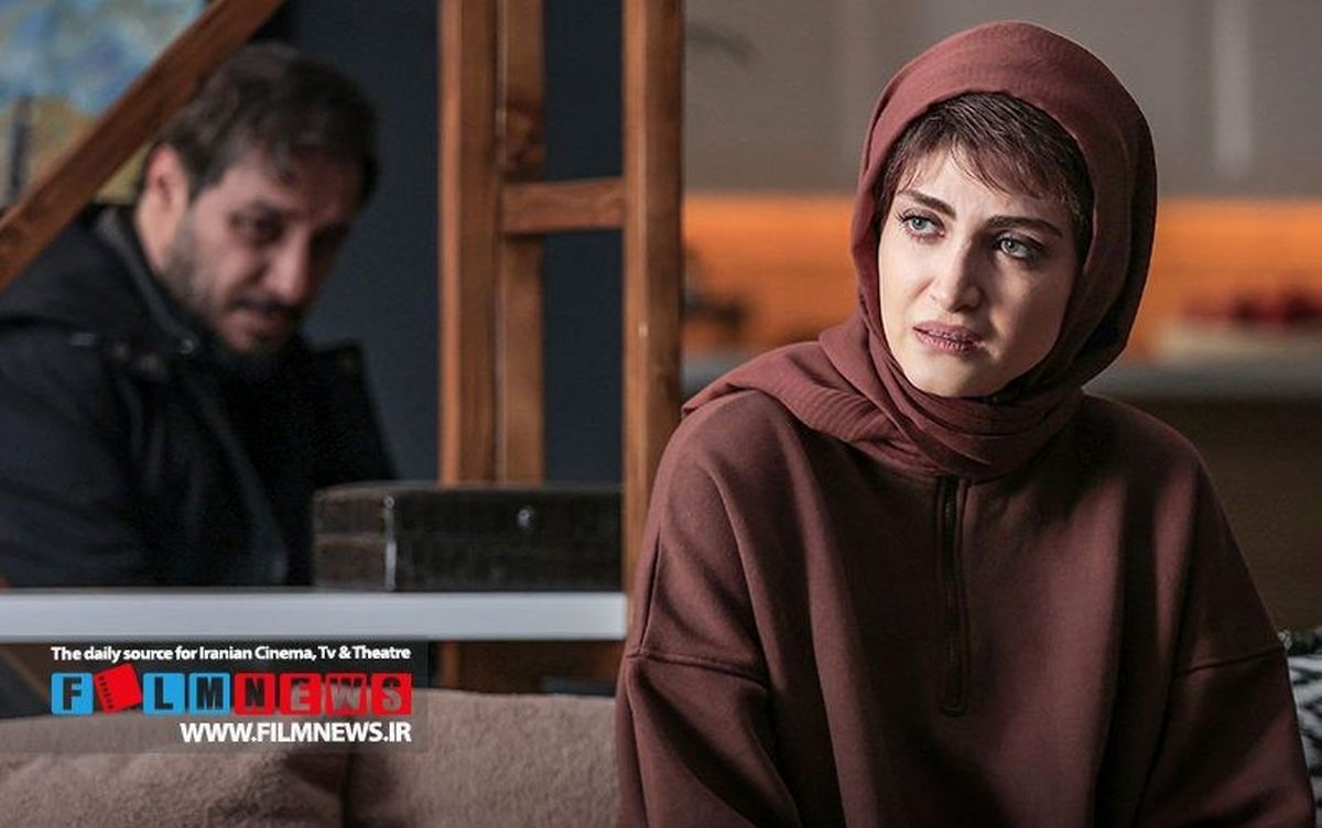 قاب امروز| بازیگر سریال زخم کاری در سالن آرایش و زیبایی