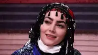 استایل هدیه بازوند روژان سریال نون خ با لباس و آرایش کردی