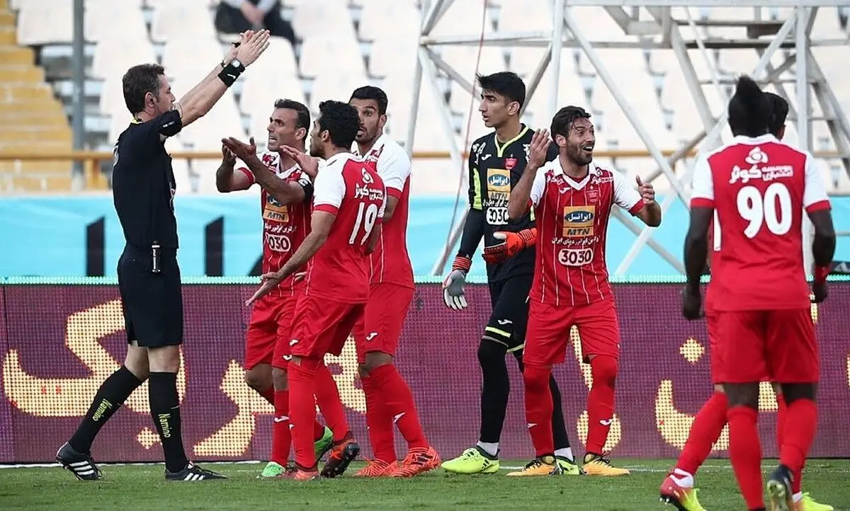 قهرمانی پرسپولیس به تعویق افتاد!