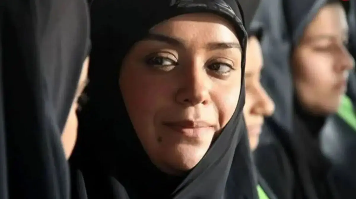 الهام چرخنده در 37 سالگی و در کنار پسر زیبایش