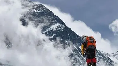 کشف بقایای اجساد ۵ کوهنورد در ارتفاعات نپال