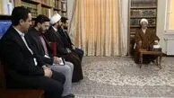 آیت‌الله مکارم شیرازی: فضای مجازی عامل فریب جوانان در حوادث اخیر بود