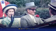 سفر به دیروز | محمدرضا پهلوی در حال بوسیدن دست ملکه انگلیس