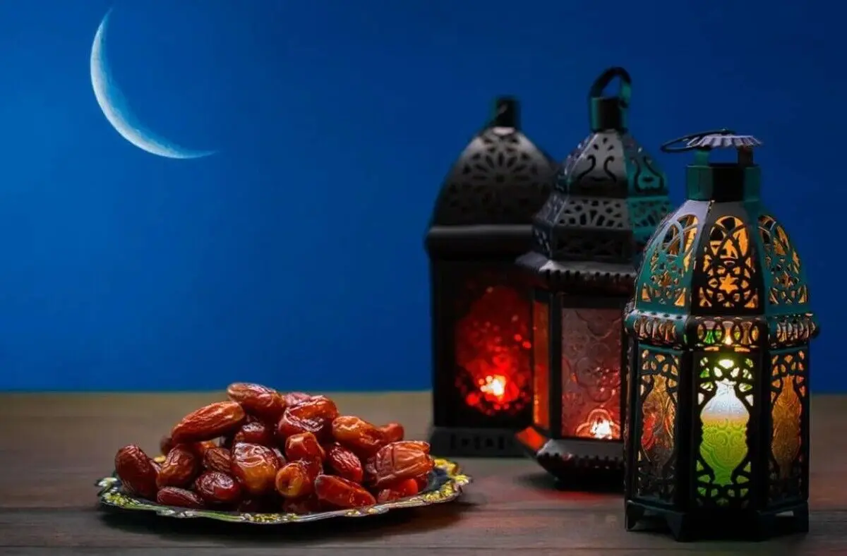 در انتظار ماه!