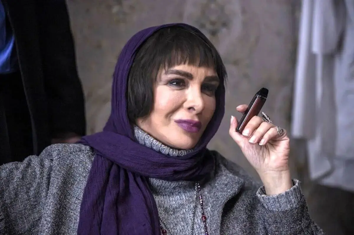 جنجال عکس های افسانه بایگان و شاعر سرشناس خراسانی با استایل عجیب