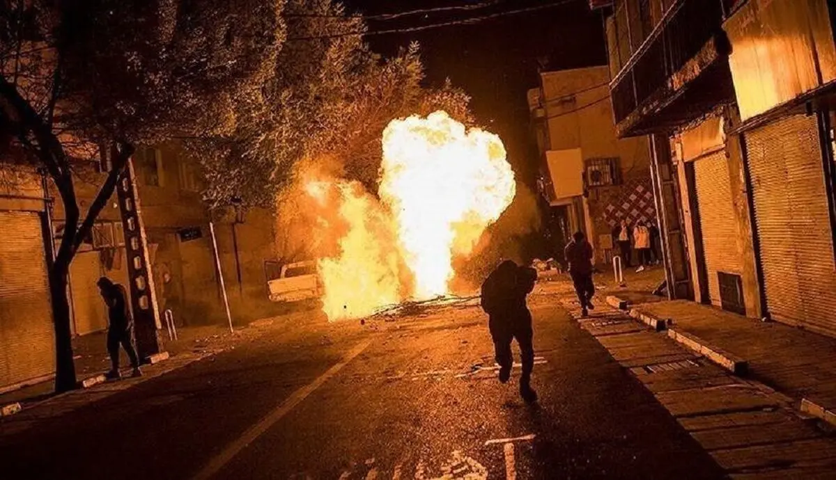 انفجار شبانه در خیابان مولوی تهران/ ماجرا چه بود؟