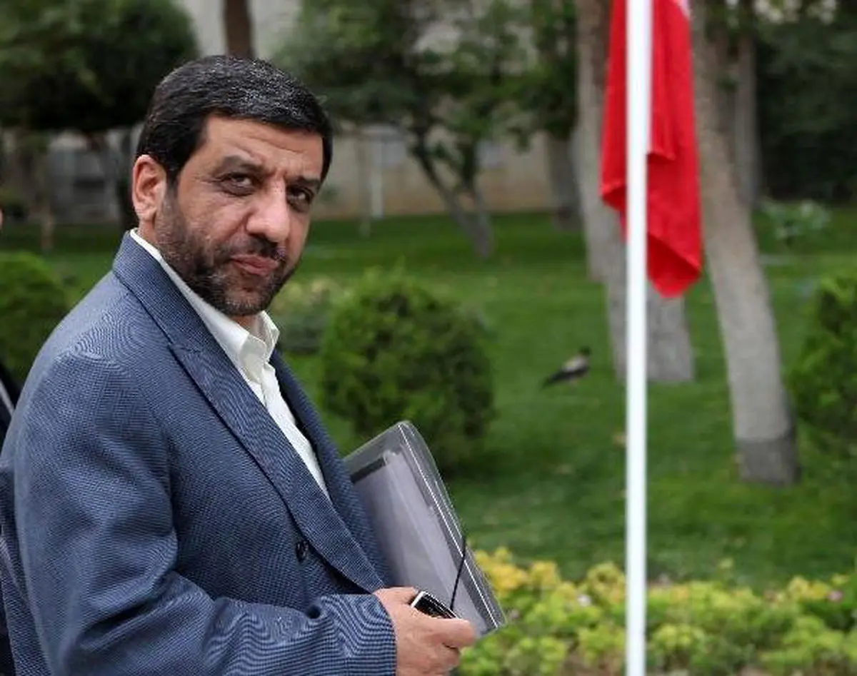 ضرغامی از وزارت ارشاد انتقاد می کند
