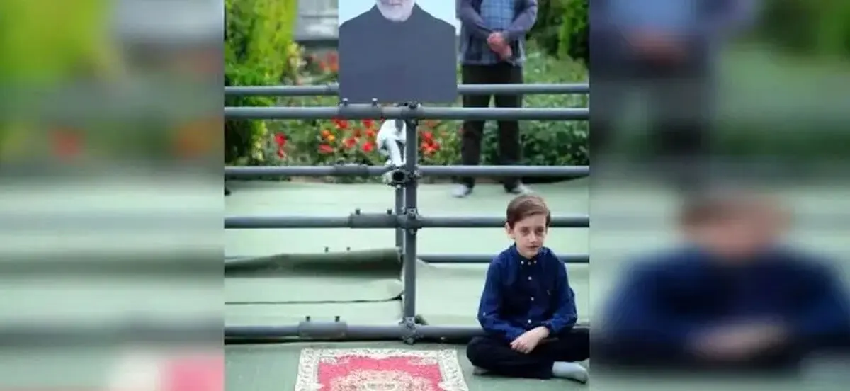 عکسی دیده نشده از دختر و نوه رهبر انقلاب در آبمیوه فروشی