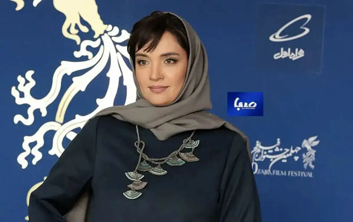 نگاه روز | میترا حجار و شقایق فراهانی با چادر نماز گل‌گلی کنارهم