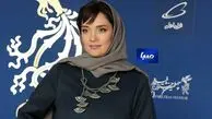 نگاه روز | میترا حجار و شقایق فراهانی با چادر نماز گل‌گلی کنارهم