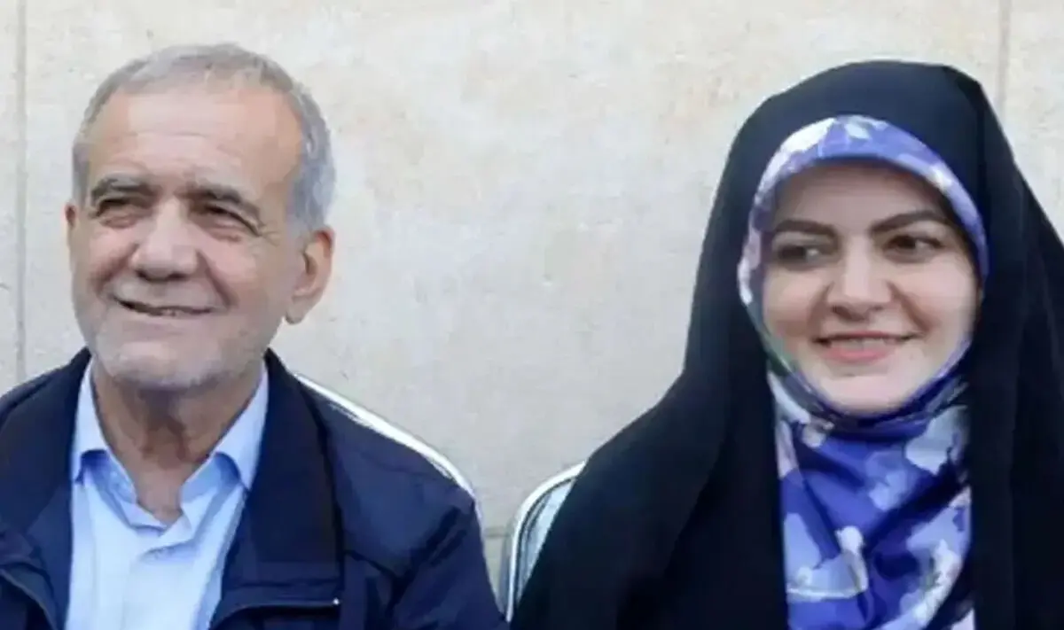 عکس؛ سفر به تاریخ؛ «زهرا، دختر پزشکیان» در کنار «زینب، دختر سردار سلیمانی» در بیت رهبری