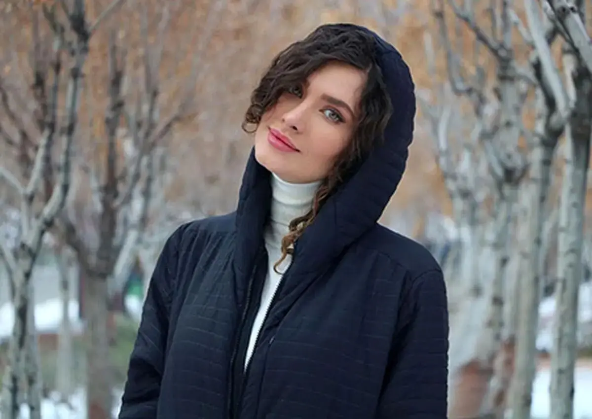 17 عکس جذاب ساناز سعیدی