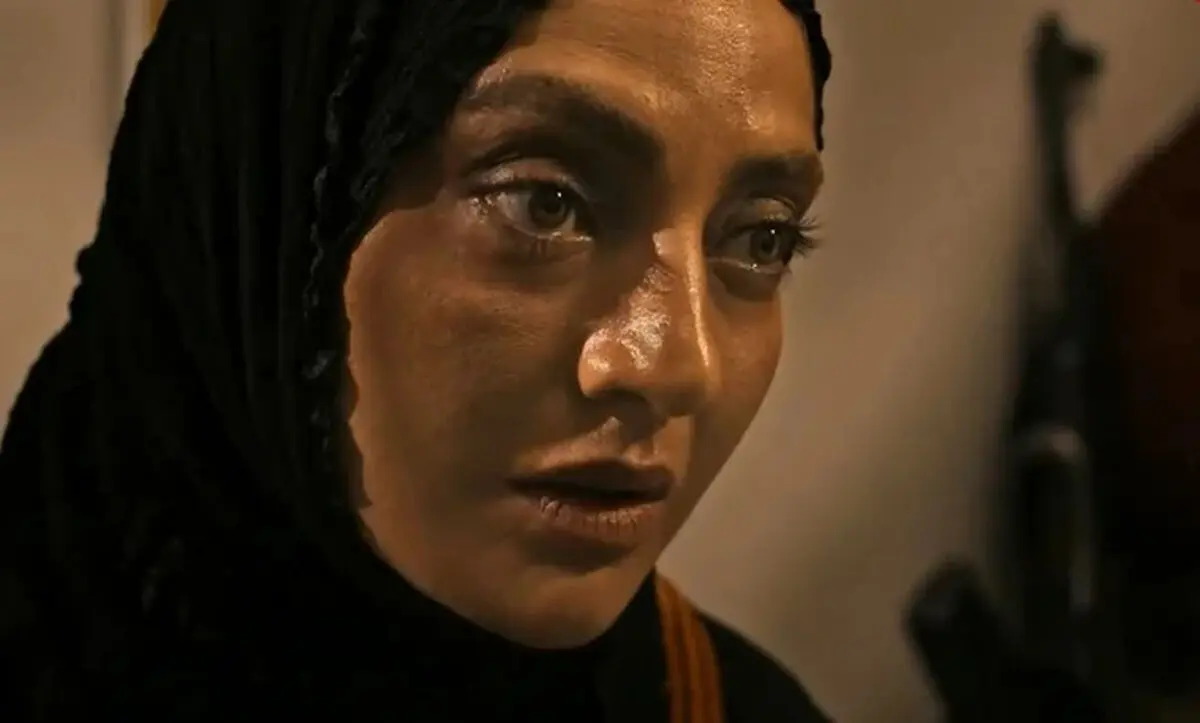 سفر در زمان؛ «الهام» سریال بیگانگان روی صحنه یک نمایش