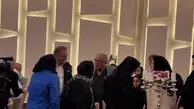 ورود حسن روشن به مراسم تجلیل از داوران فوتبال تهران؛ روشن میهمان ویژه میرشاد ماجدی