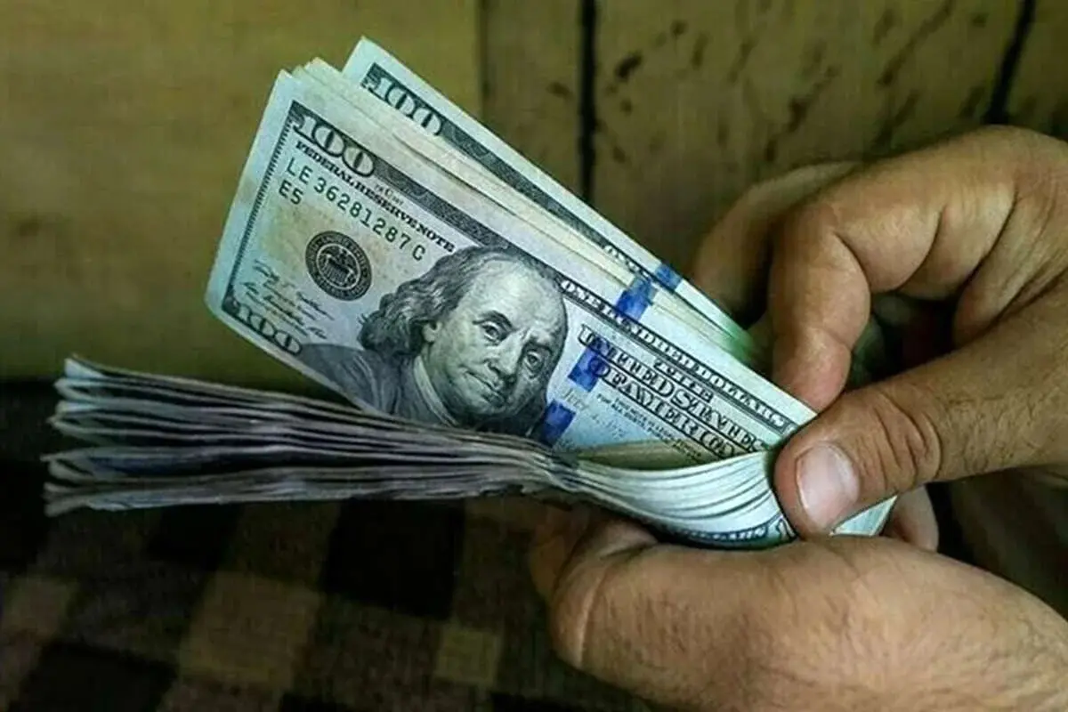 قیمت دلار امروز جمعه 4 اردیبهشت ۱۴۰۵