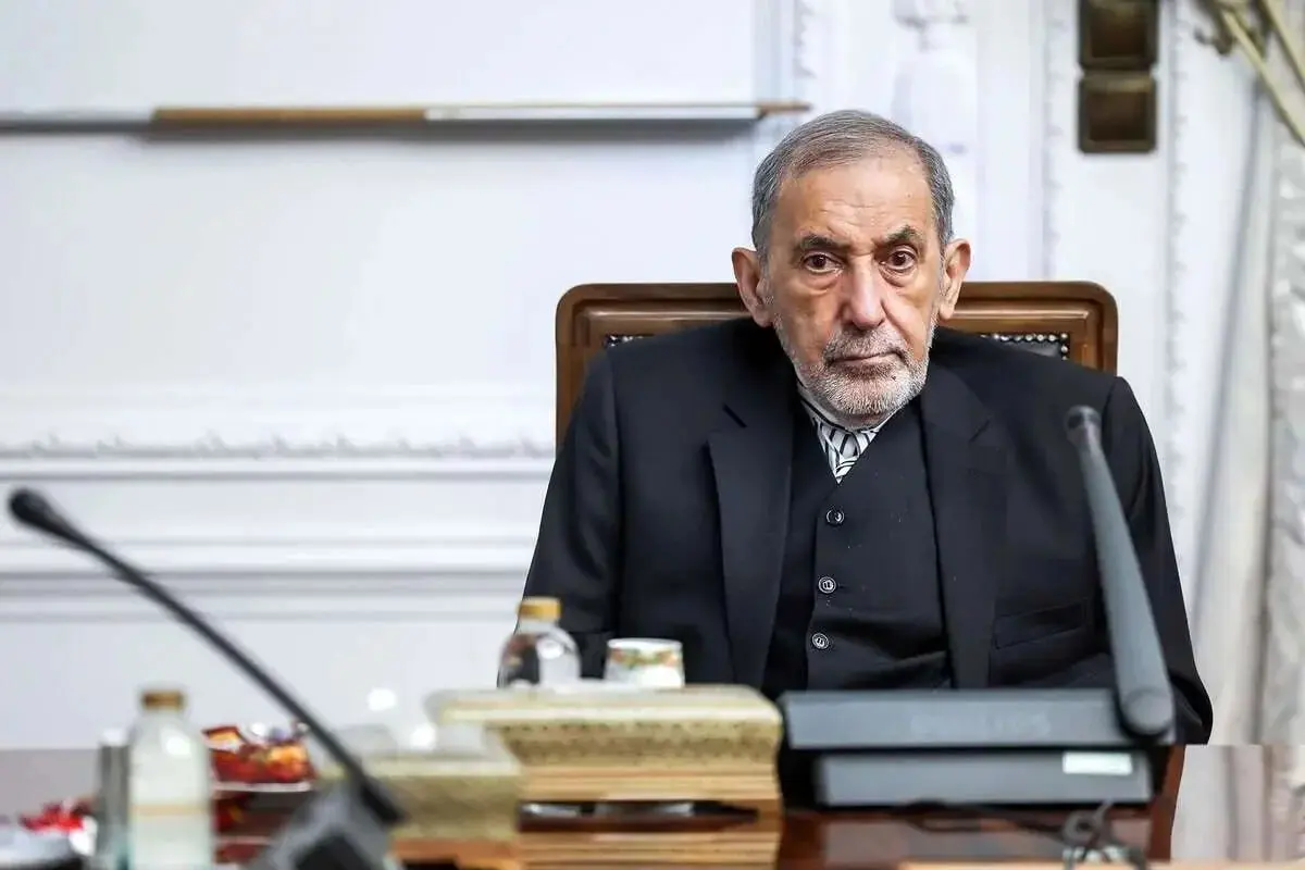 هشدار ولایتی به خدمه ناو «تریپولی»