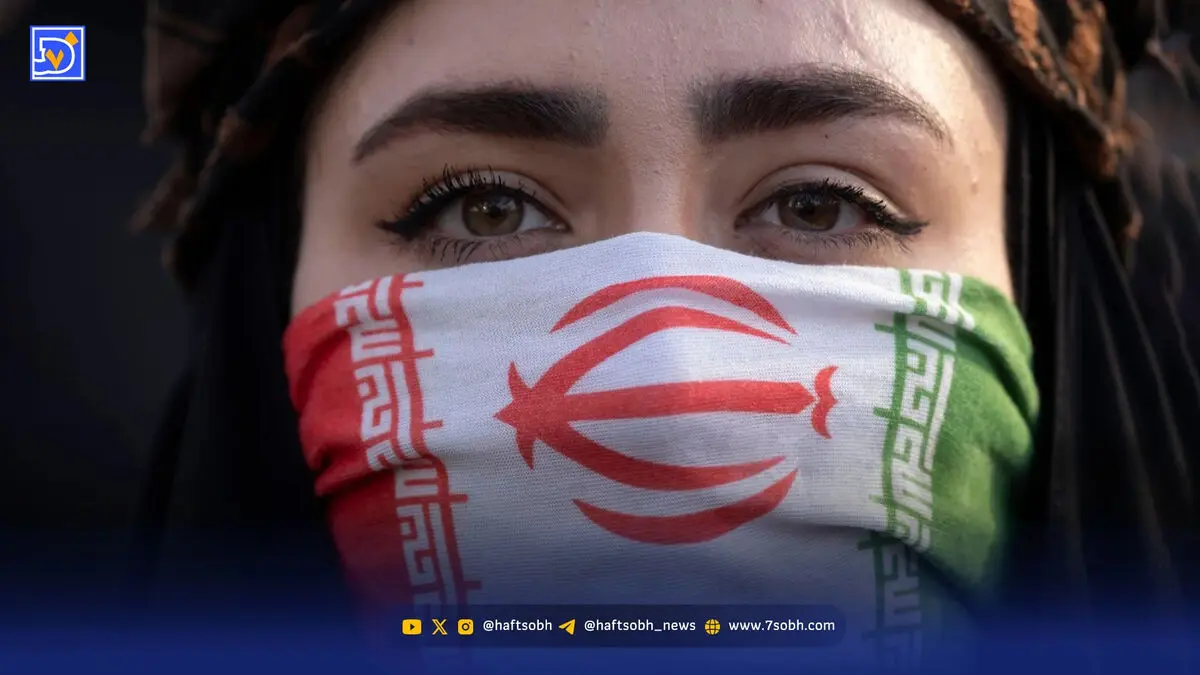 قاب امروز | ‌پوشش ترند این ‌‌شب‌های تهران؛ نقاب و روبنده و...
