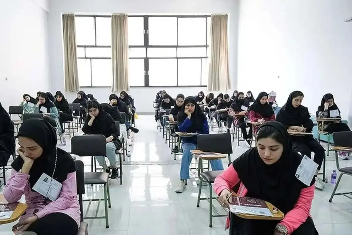 به ترم تحصیلی دانشجویان یک ماه اضافه شد + امتحانات پایان ترم قطعا حضوری برگزار می‌شود