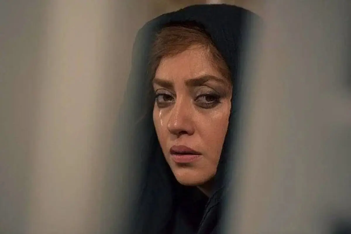 بیوگرافی بهاره کیان افشار; ساحل سریال بی عاطفه